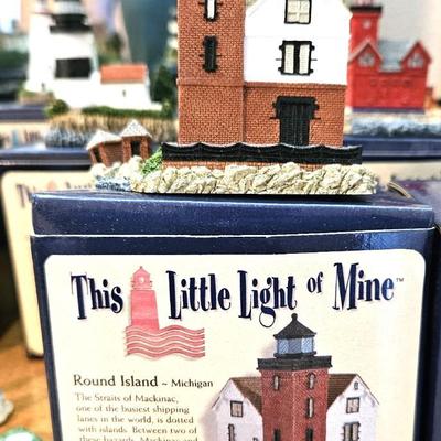33 Lighthouse Collection