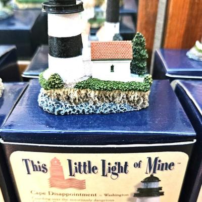33 Lighthouse Collection