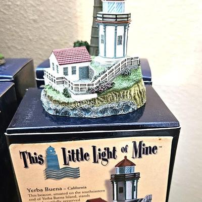 33 Lighthouse Collection