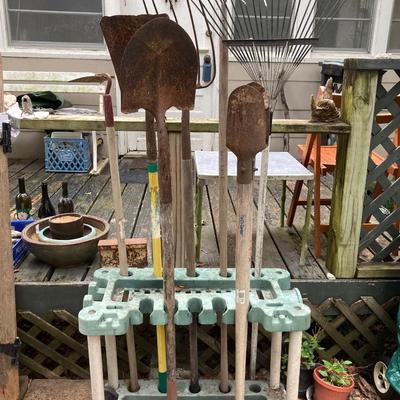 Lot of 8 lawn & garden tools