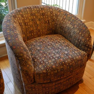 Bonita Interiors Pair of Swivel Club Chairs (See Details)