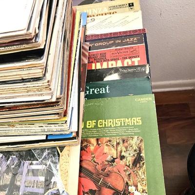Album/CD/Cassette/VHS Lot