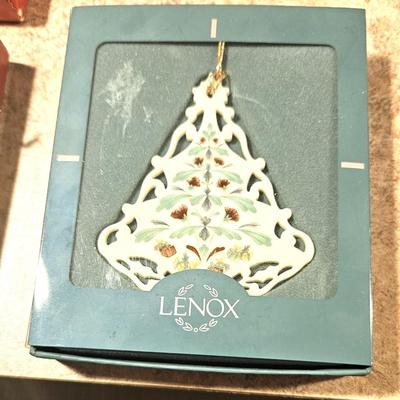 Xmas Lot # 2