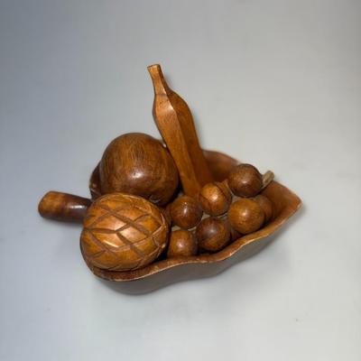 Vintage MONKEY POD LEAF, Wood Leaf Fruit Bowl W/ Fruit