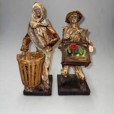 Vintage paper Mâché, Mexican folk art figurines. 
