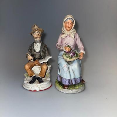 Vintage Homco Porcelain Figurine Elderlyr Lady and Man Taiwan