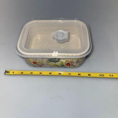 Pioneer Woman Sweet Rose Food Storage
