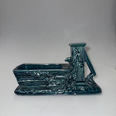 Shawnee Vintage Art Pottery Green Ceramic Planter With Well Water Spicket