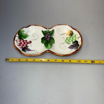 Vintage Lefton Divided Serving Candy Nut Plate Snack Dish Grapes