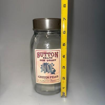 Glass Jar with Screw Lid - Farmhouse Sweet Peas and Tomatoes