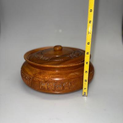 Vintage Carved Wood Hawaii Souvenir Bowl 8" Round