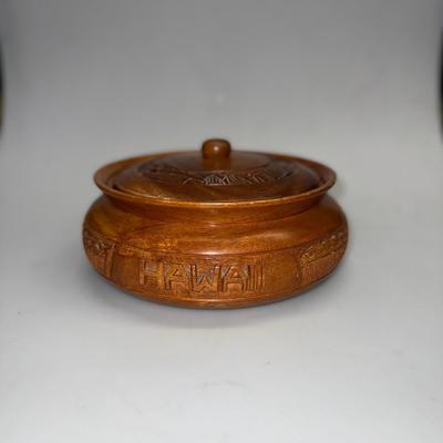 Vintage Carved Wood Hawaii Souvenir Bowl 8" Round