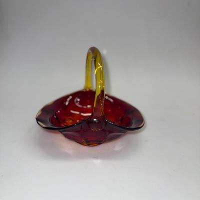 TIARA - Constellation Pattern 8" Basket-BEAUTIFUL-Sunset / Ruby Red / Amberina
