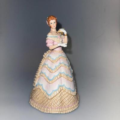Lenox Belle of the Ball Porcelain Figurine Lady w Purse VERY GOOD CONDITION