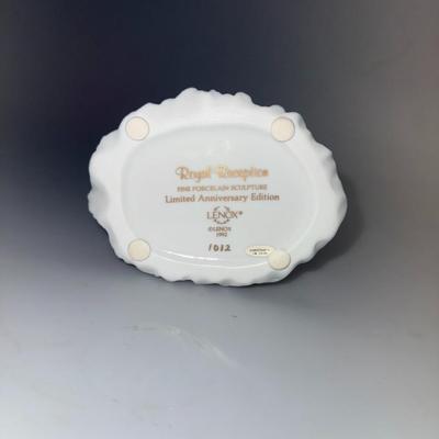 Lenox - Royal Reception - Limited Anniversary Edition - Porcelain Figurine