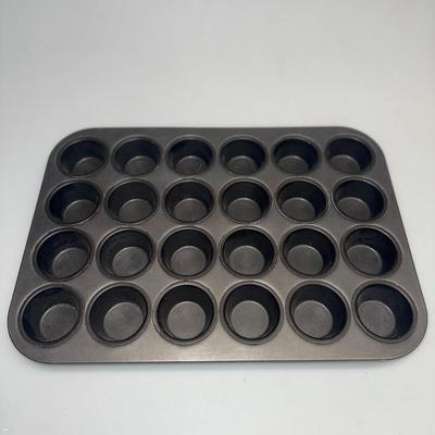 Unbranded MINI MUFFIN TIN 24 count 