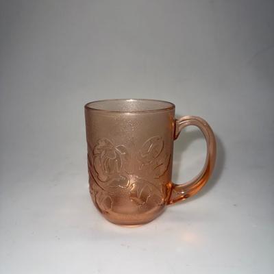 Vintage Arcoroc Pink Rose Set Of 4 Glass Mugs Embossed Frosted Floral France