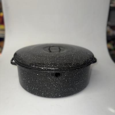 Vintage Large USA Graniteware Roasting Pan with Lid Blue Speckled Farmhouse Kitchen Enamel Roasting Pan