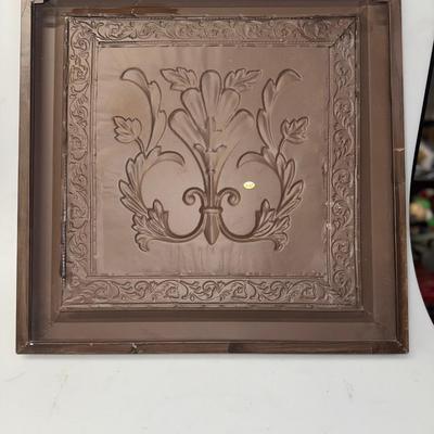 Tin Wall Décor
