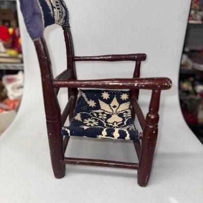 Minature Doll Chair