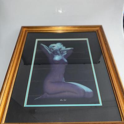 Show Girl Earl Morgan Set of Two
