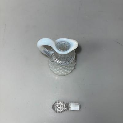 Pristine Anchor Hocking Moonstone Opalescent Hobnail Cruet 