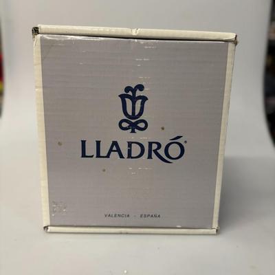 lladro 6693 "programming pals" 5.5" high 6.25" wide " in box