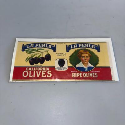 Great Vintage "La Perla" California Olive Can Labe