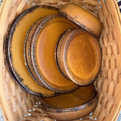 McCoy Dish Set