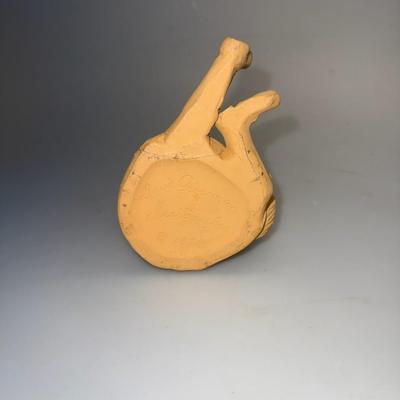Sweet Vintage LEE BORTIN ORIGINALS  STATUE