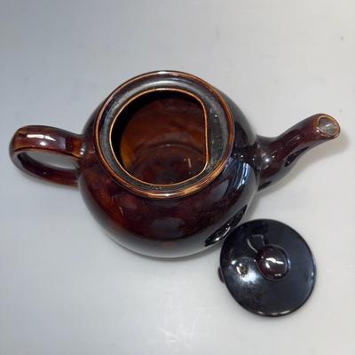 Brown Ceramic Teapoit
