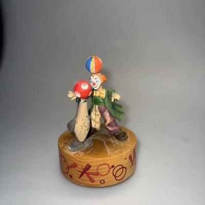 Wood ANRI Spinning Music Box Clown Seal Plays "The Entertainer" Hand Crafted in Italy