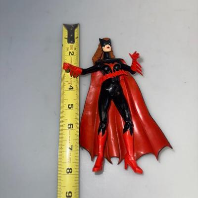 DC Comics Batwoman Action Figure