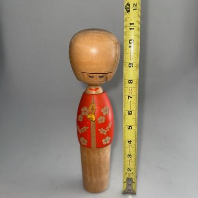 Japanese Vintage Kokeshi Dolls, set of 3