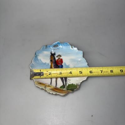 Vintage plate with a canadian mounted police