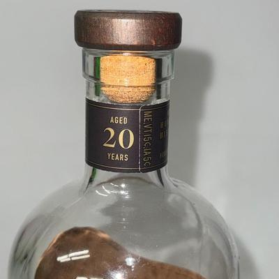 Pendleton Directors Reserve Whiskey Bottle (NO ALCOHOL)