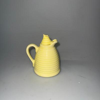Vintage Yellow Bees Honey Pot Jar Beehive With Lid Made in USA Ceramic Farmhouse