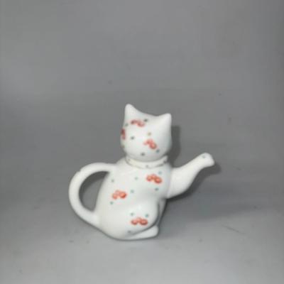 Vintage Chinese Oriental Ceramic floral Kitty Cat 