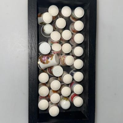 Vintage 1980 Franklin Mint "Country Store” Porcelain Thimbles