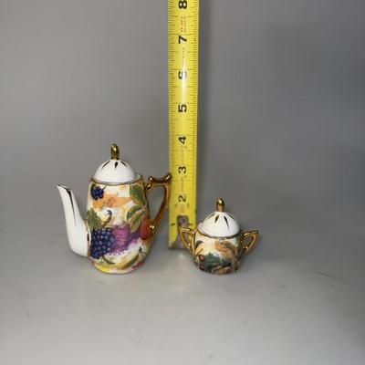 Miniature Resin Teapot Lot