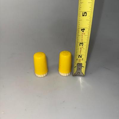 Vintage Yellow Nyssa Oregon Plastic Lipstick Salt and Pepper Shakers
