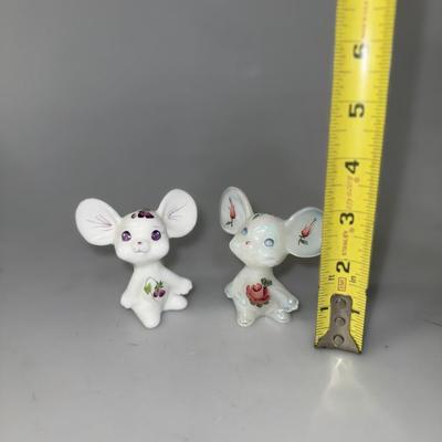 Vintage Fenton Violets In The Snow Mouse Figurine and Rose Mouse Figurine