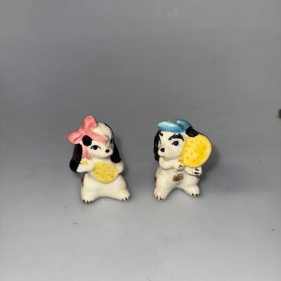 Vintage Dogs Playing Tennis Salt and Pepper Shakers Japan