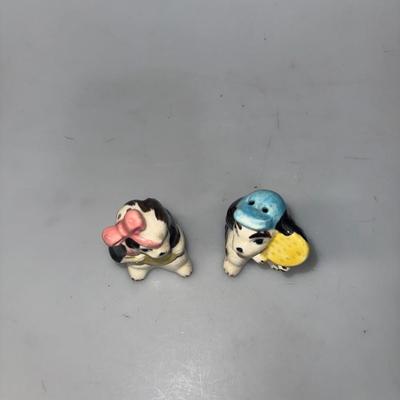 Vintage Dogs Playing Tennis Salt and Pepper Shakers Japan