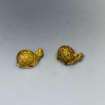 Snail Salt and Pepper Shaker