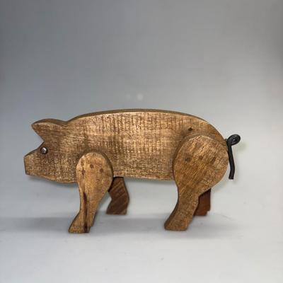 Farmhouse Wood Pig