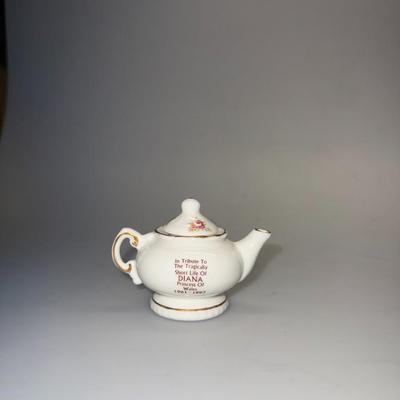 Rare teapot Tribute to Princess Diana