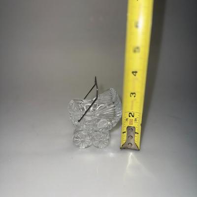 Vintage Crystal Clear Industries 24% Lead Crystal Baby Carriage Stroller Tawain