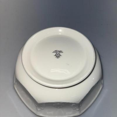 Noritake Ivory China Octogon Serving Bowl Made In Japan