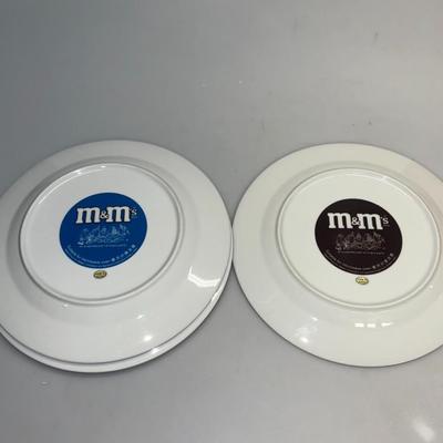 2000 Crispy Signed M&Ms Plate (Set of 4)